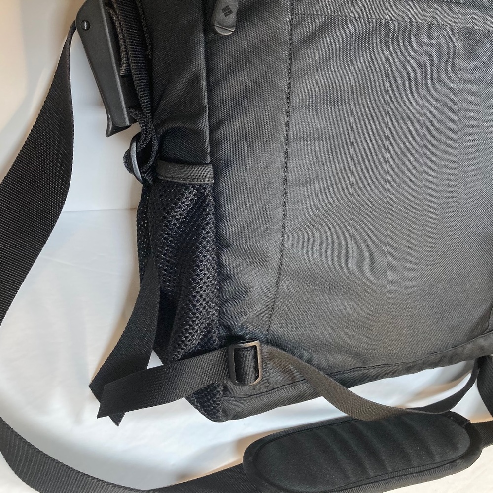 Columbia Messenger Bag - Picture 7 of 8